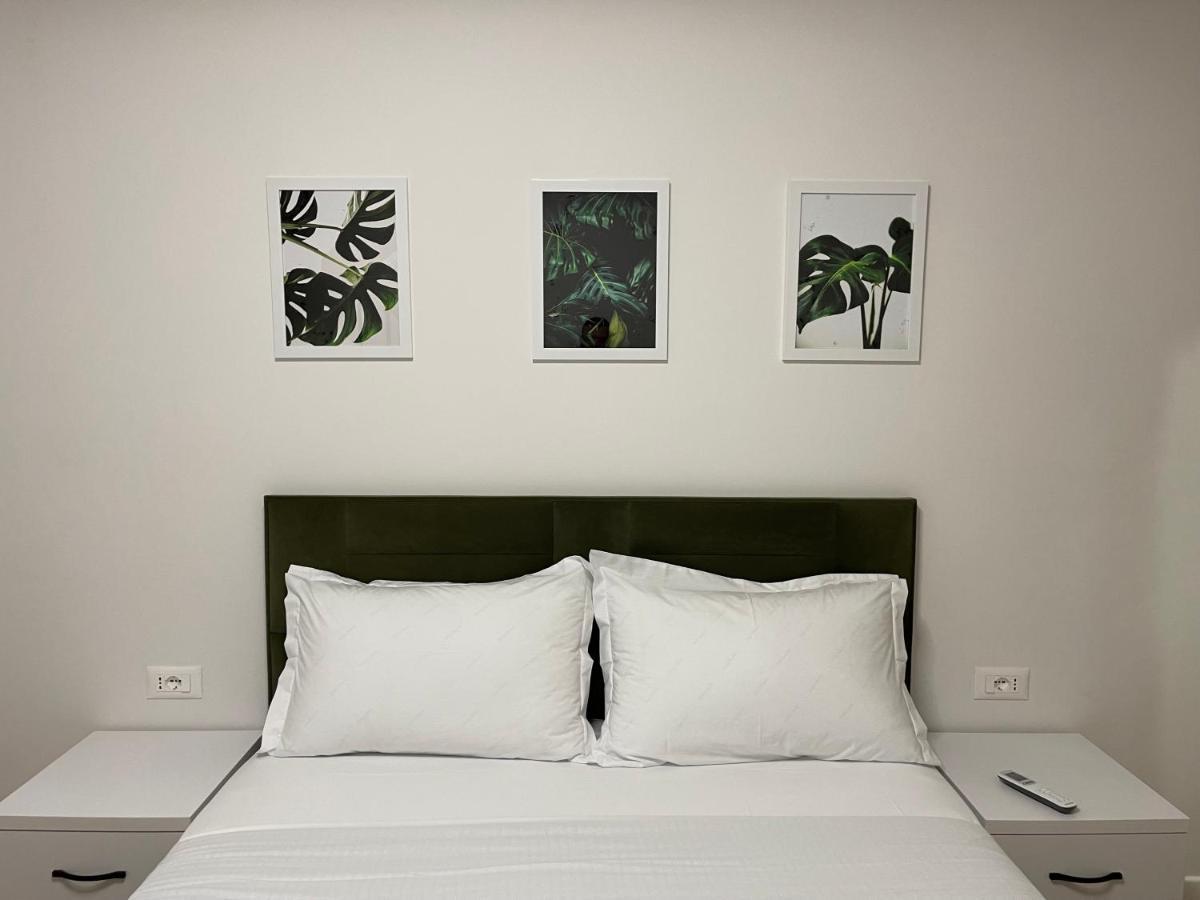 Wanderlust Tirana Apartment Bagian luar foto